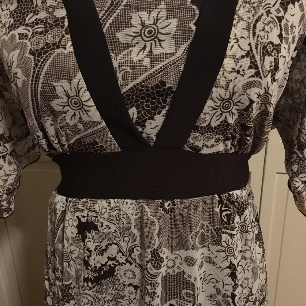 Dress - Picture 4 of 6